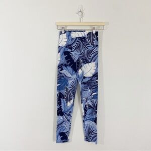 Aerie NWT Offline Medium Feel Free 7/8 High‎ Rise Leggings Blue Leaf Print
